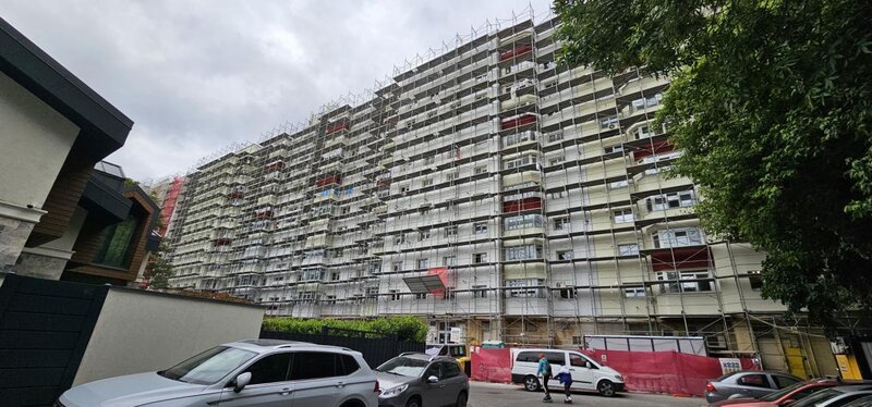 Brancoveanu - Oltenitei - bloc 1983 - nerenovat