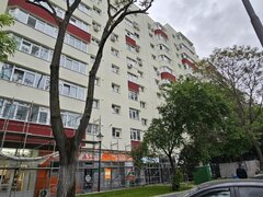 Brancoveanu - Oltenitei - bloc 1983 - nerenovat